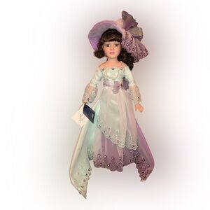 Vntg Duchess Marie Beatrice Porcelain Doll, Brass Key Orient Express Collection